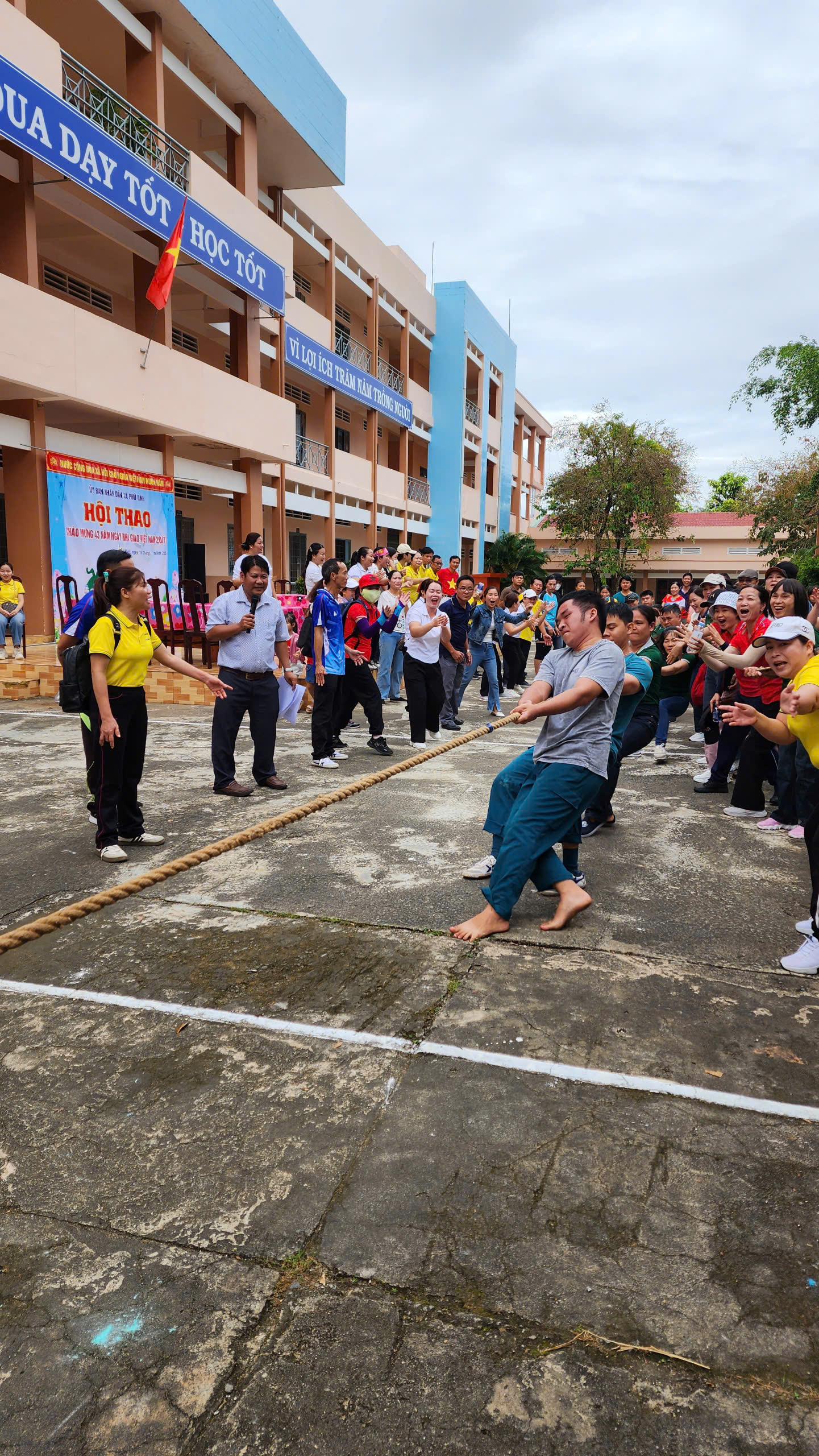 e4c41821 75ab 4a61 b35e 165e4c952276